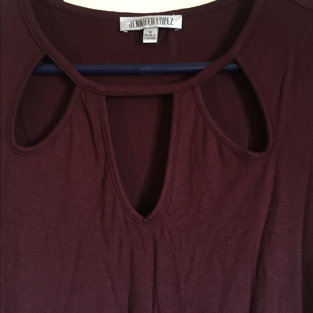 Jennifer Lopez Cutout Top Plum NWOT - Picture 4 of 7